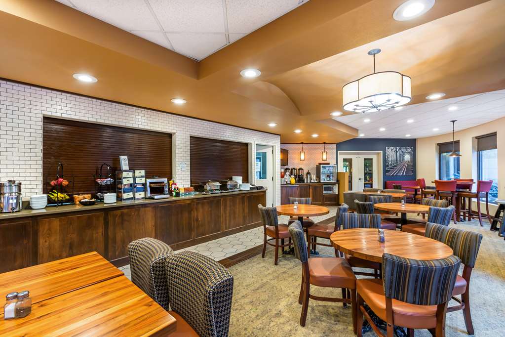 Best Western Premier Helena Great Northern Hotel - photo 6