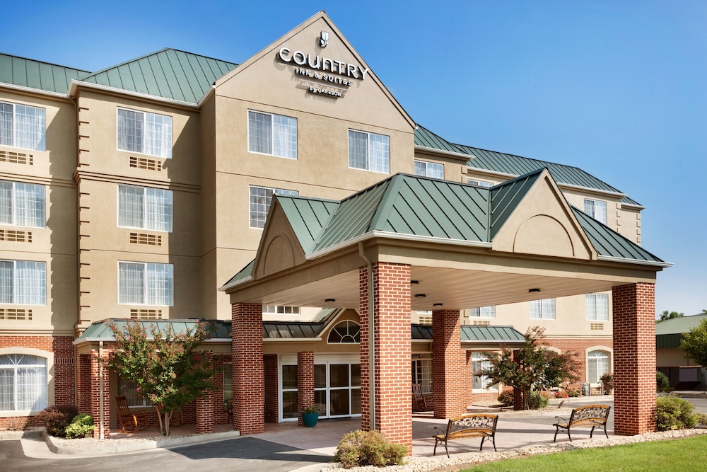 Country Inn & Suites by Radisson Lexington VA - photo 31