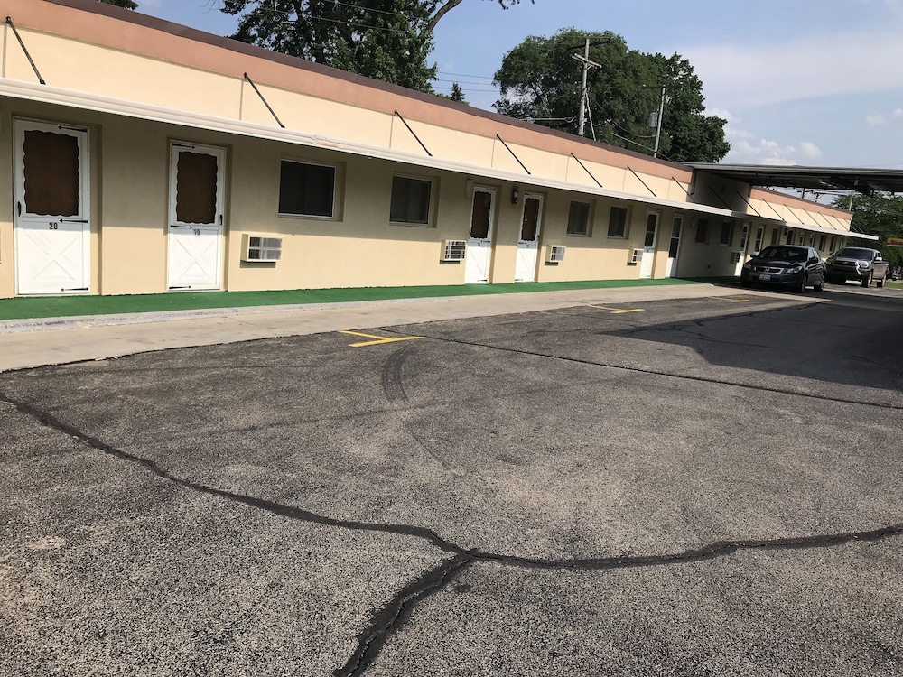 West Motel - photo 9