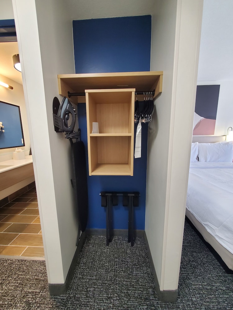 Spark by Hilton Lansing - photo 3