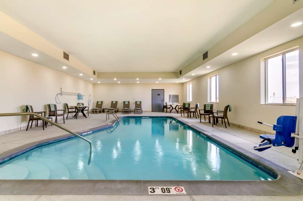 Comfort Inn & Suites Salina North - photo 24