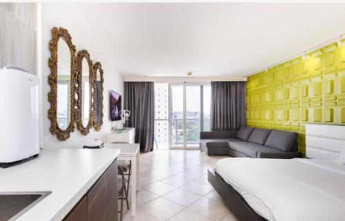 Ramada Marco Polo - photo 9