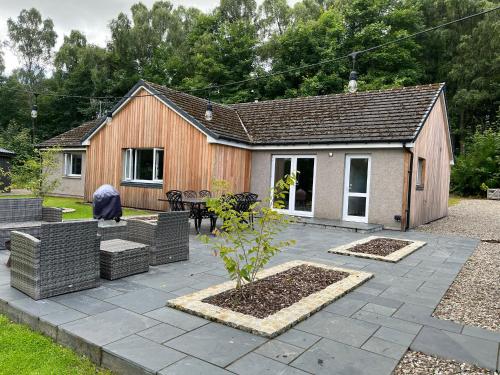 Mullingar — Pitlochry