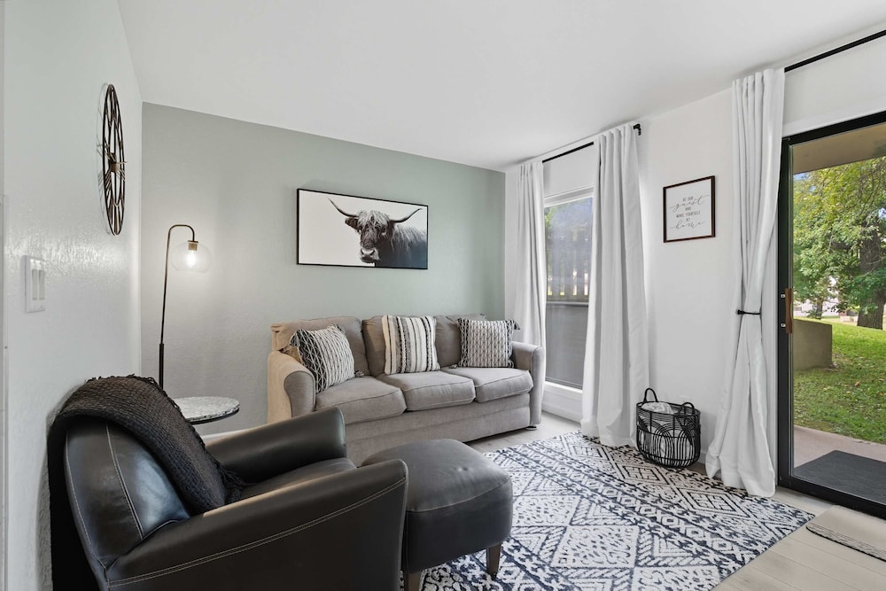 Pointe Royale Condo Vacation and Golf Resort in Branson, United States