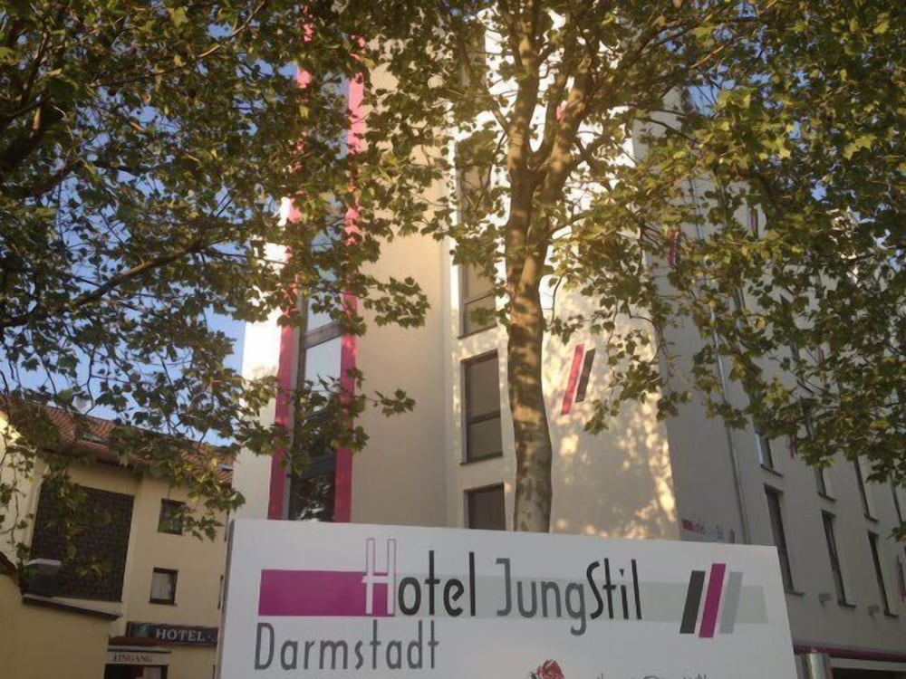 Hotel Jungstil — Darmstadt — photo 2