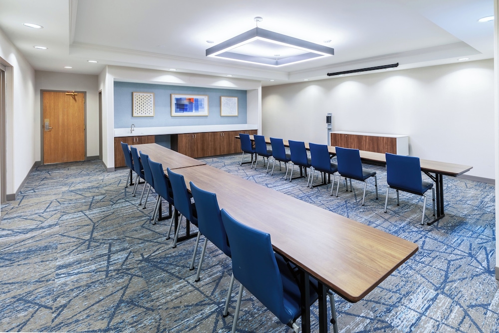Holiday Inn Express & Suites Vicksburg by IHG - photo 64