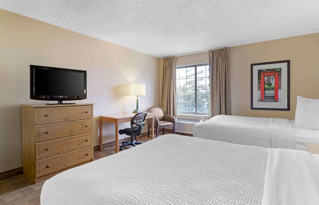 Extended Stay America Suites Houston Galleria Uptown - photo 24