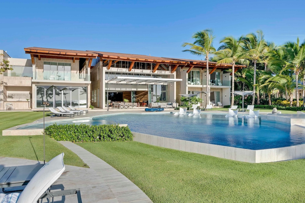 Architectural Oceanfront Masterpiece w Pool - last minute hotel in Punta Cana