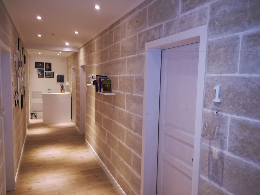 B&B Suites Via del Mare — 4-Star Luxury Hotel in Presicce, Italy