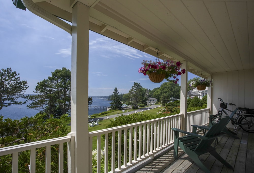 Spruce Point Inn - photo 67