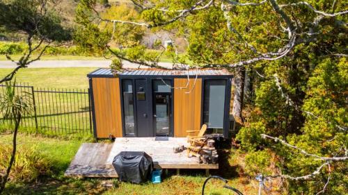 The Kauri Getaway by Tiny Away - carbon neutral hotel in Unknown City