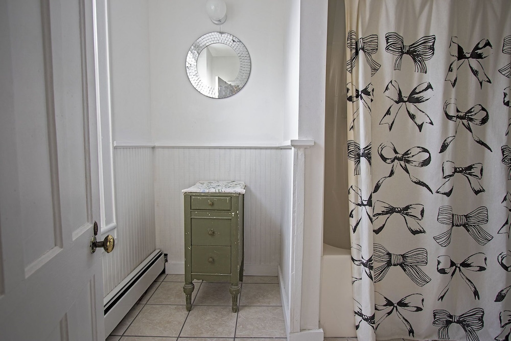 The Woodbine Inn - photo 36