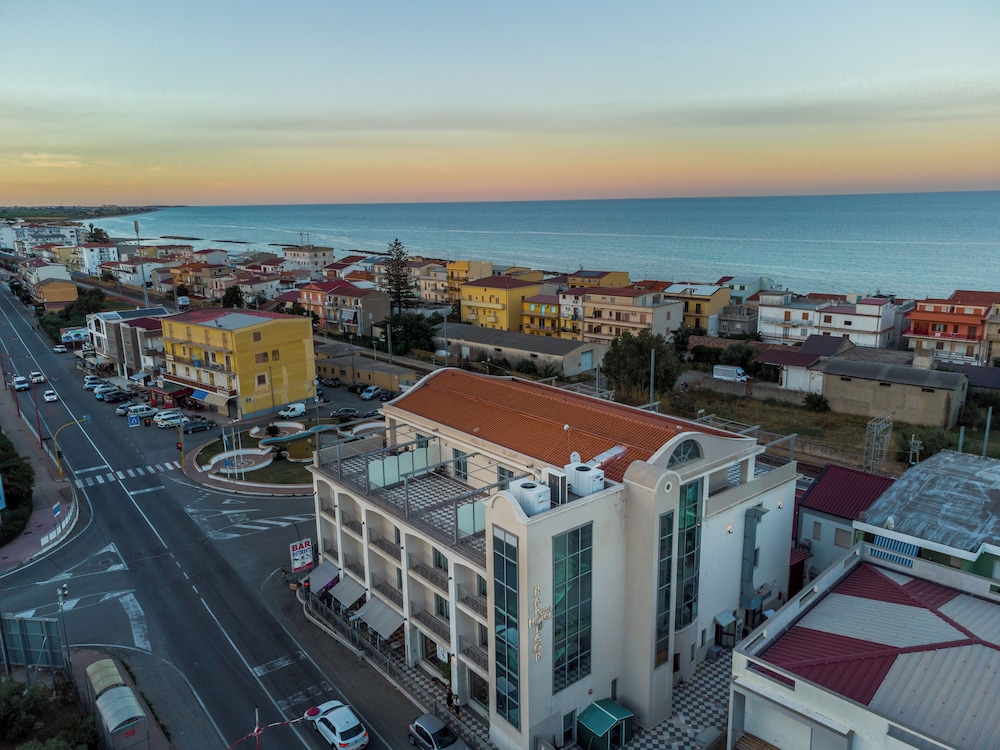 Hotel Napoleon — hotel in Melissa