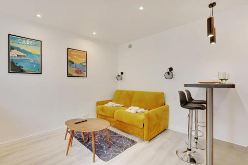 Joli Studio Buttes Chaumont - last minute hotel in Paris
