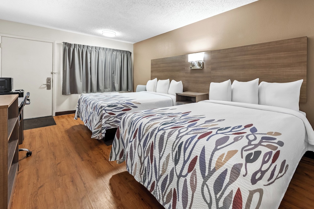 Red Roof Inn Columbus West Hilliard - photo 18