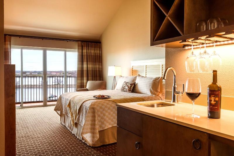 The Lodge at Columbia Point - photo 85