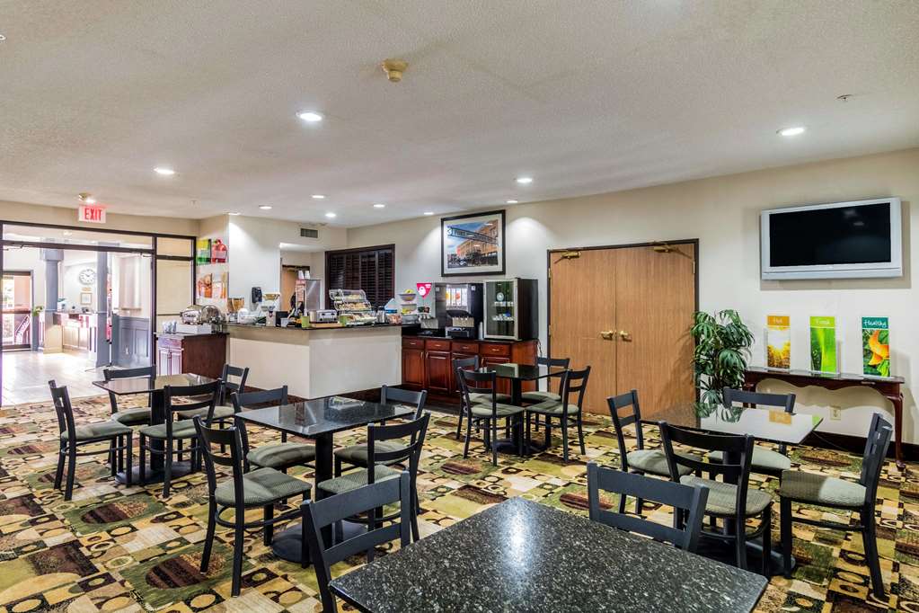 Quality Suites Burleson Ft. Worth - photo 34