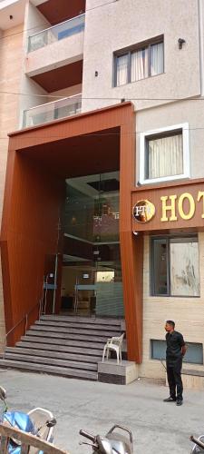 Hotel Taviral Regency in Udaipur, India