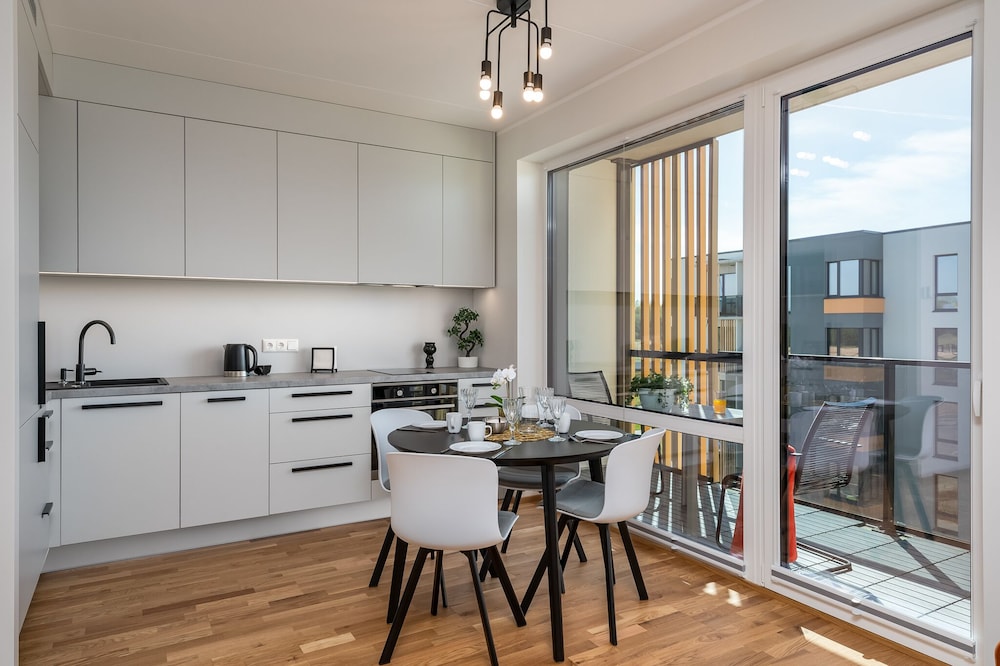 Citygate Apartment with Sun Balcony — 4-Star Luxury Hotel in Tartu, Estonia