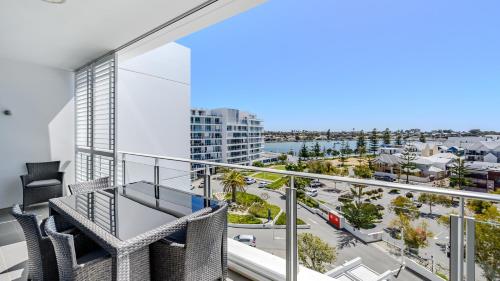 Bayview 701 — 4-Star Luxury Hotel in Mandurah, Australia