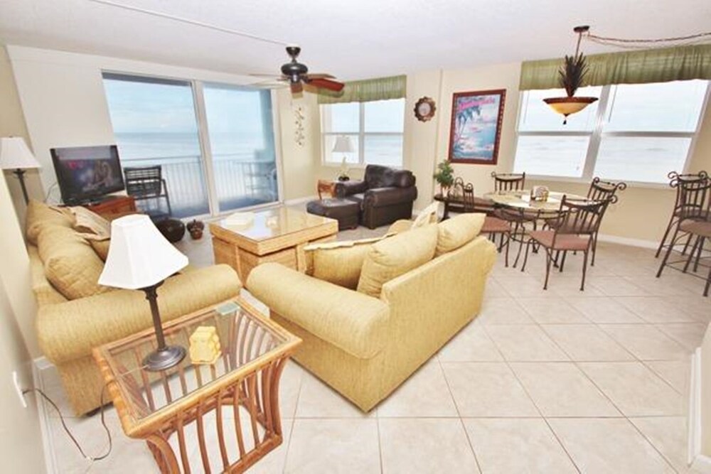 Coronado Towers - photo 8