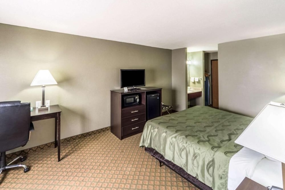 Blisspoint Inn Columbia City - photo 24