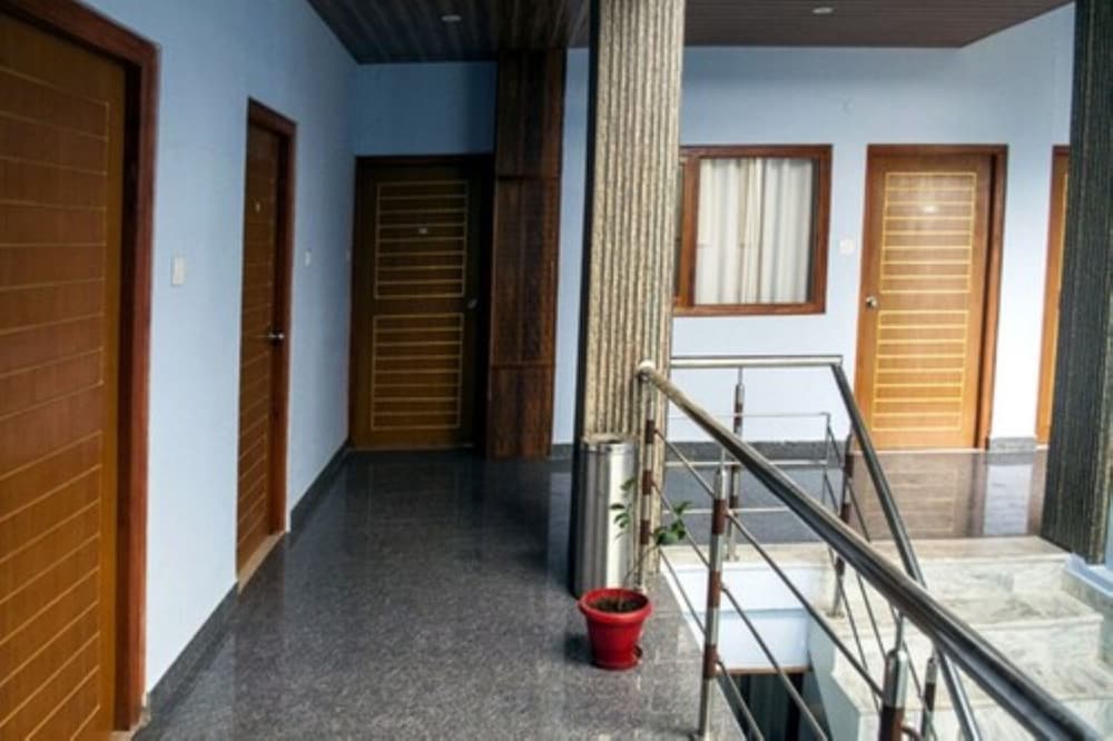 Goroomgo Divine Hills Shimla in Shimla, India