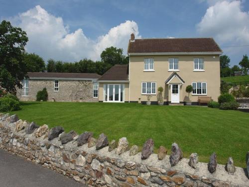 Lower Wadden Farmhouse and Annexe — 4-Star Luxury Hotel in Colyton, United Kingdom