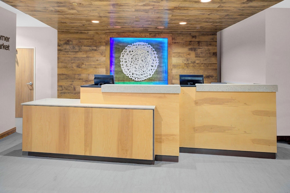 Fairfield Inn & Suites by Marriott Roanoke Salem - photo 23