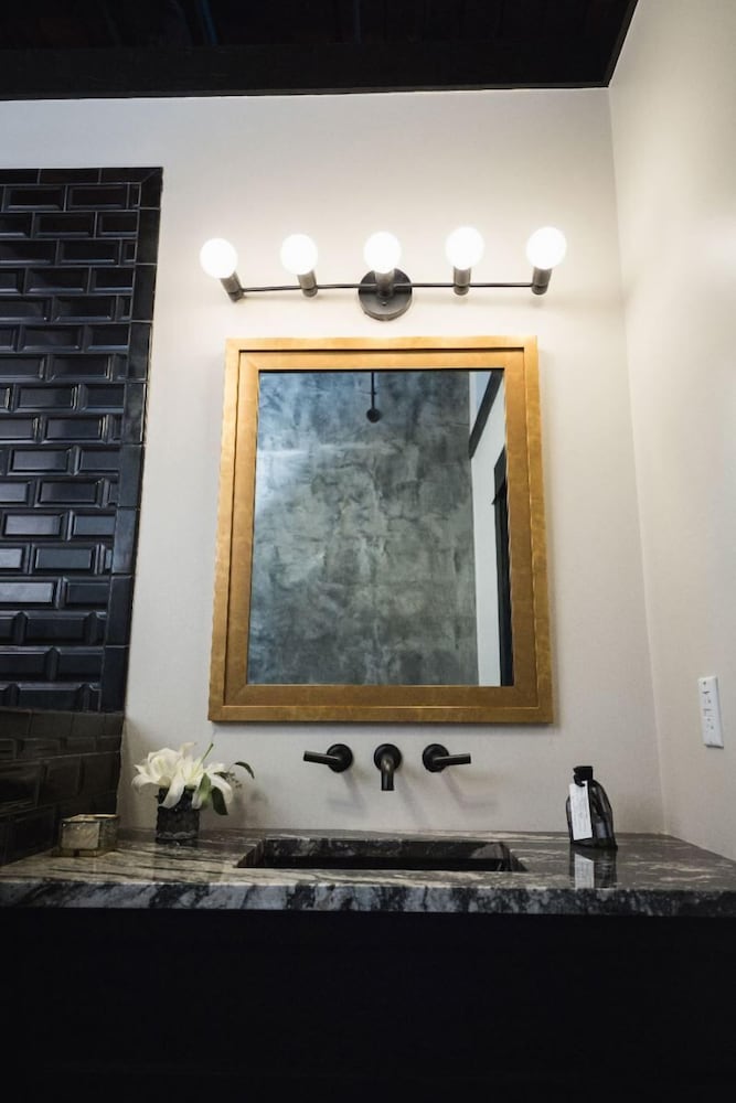 GunRunner Boutique Hotel - photo 65