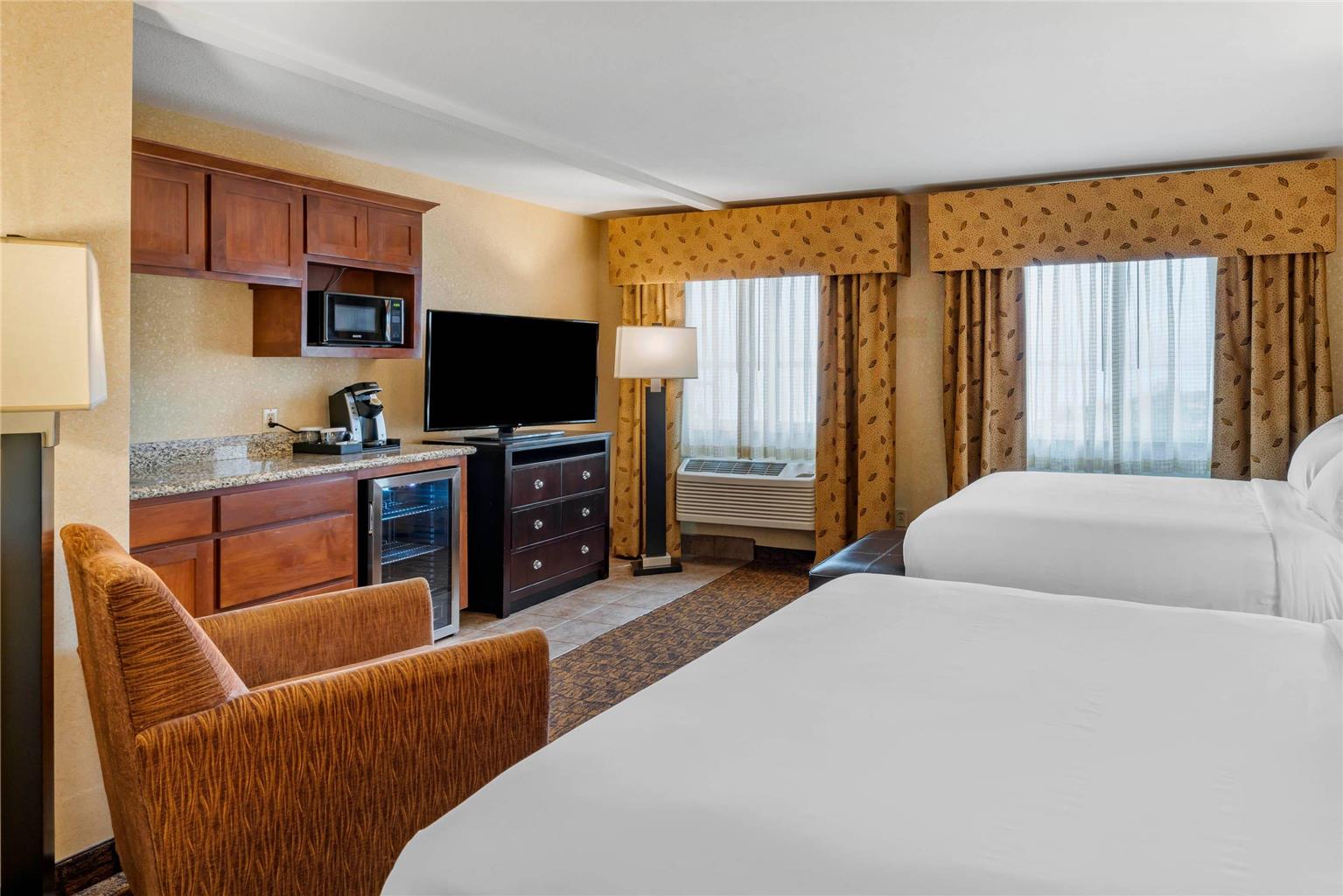 Lloyd Hotel Astoria Bayfront Ascend Hotel Collection OR - photo 10