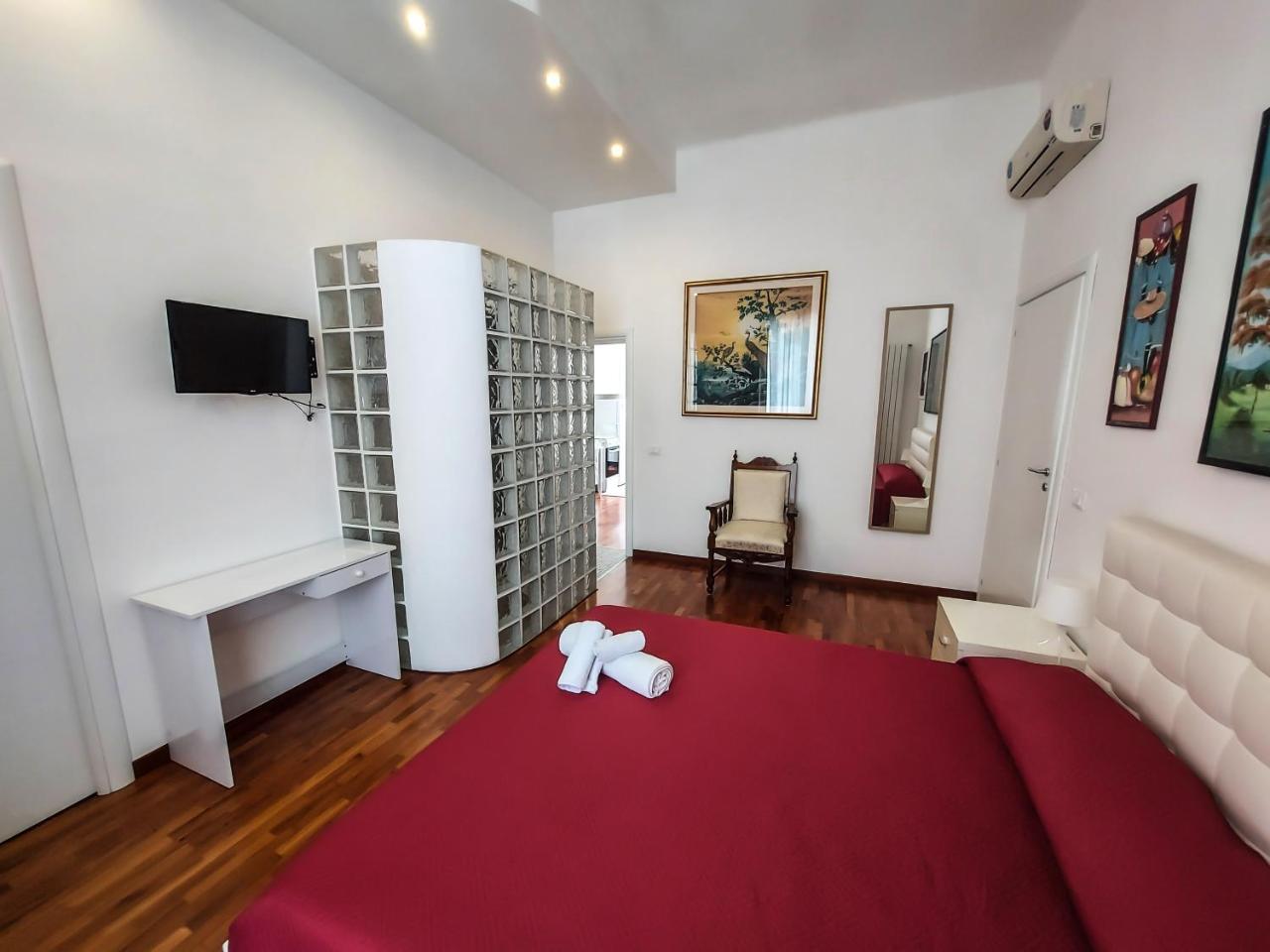 Casa Flora — 4-Star Luxury Hotel in Taranto, Italy