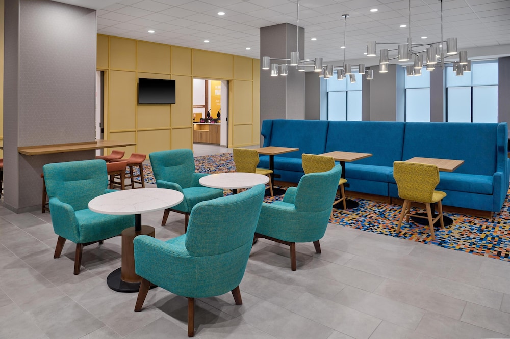 Hampton Inn by Hilton Lincoln Downtown - photo 30