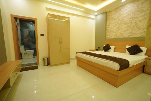 Hotel Vatika Royal - last minute hotel in Mathura