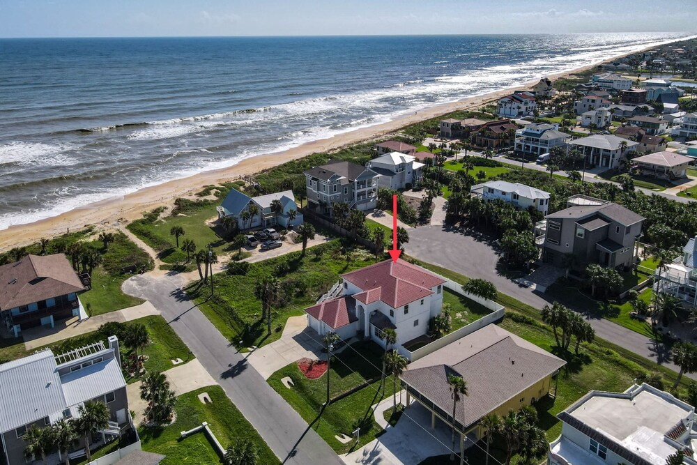 Ocean View Paradise Steps away from the Beach Will Accommodate Up To 10 People including 1 3 Fa - photo 6