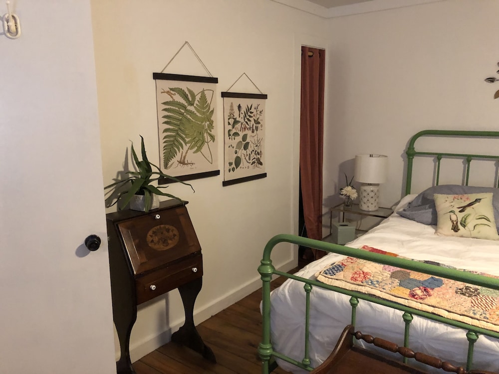Fort Davis Drug Store Hotel - photo 26