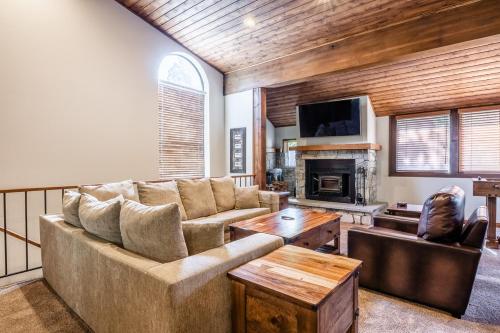 Helios 9N in Mammoth Lakes, United States