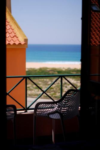 Casas da praia Supertubos — 4-Star Luxury Hotel in Peniche, Portugal