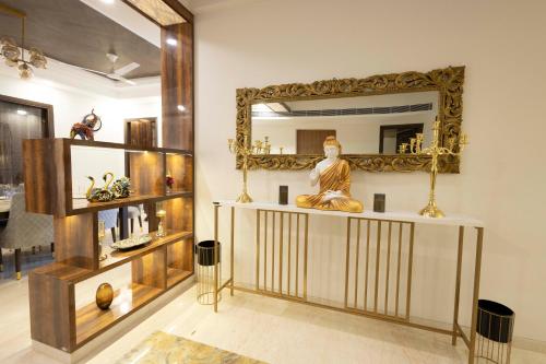 Four Bedroom Luxurious Apartment near Cyber Hub