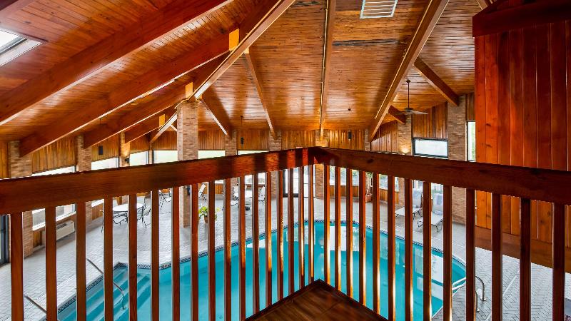 SureStay by Best Western Grove City - photo 22