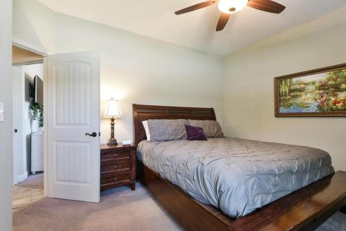 The LUX @ Stonebridge Close to SDC Resort Amenities - photo 9