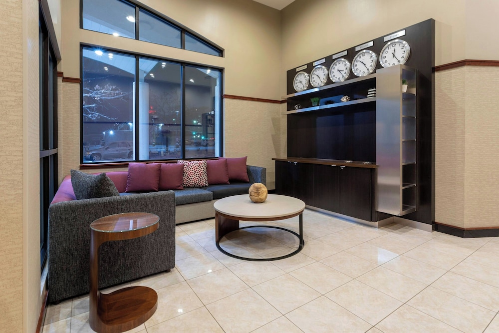 Courtyard by Marriott Rochester Mayo Clinic Area Saint Marys - photo 4
