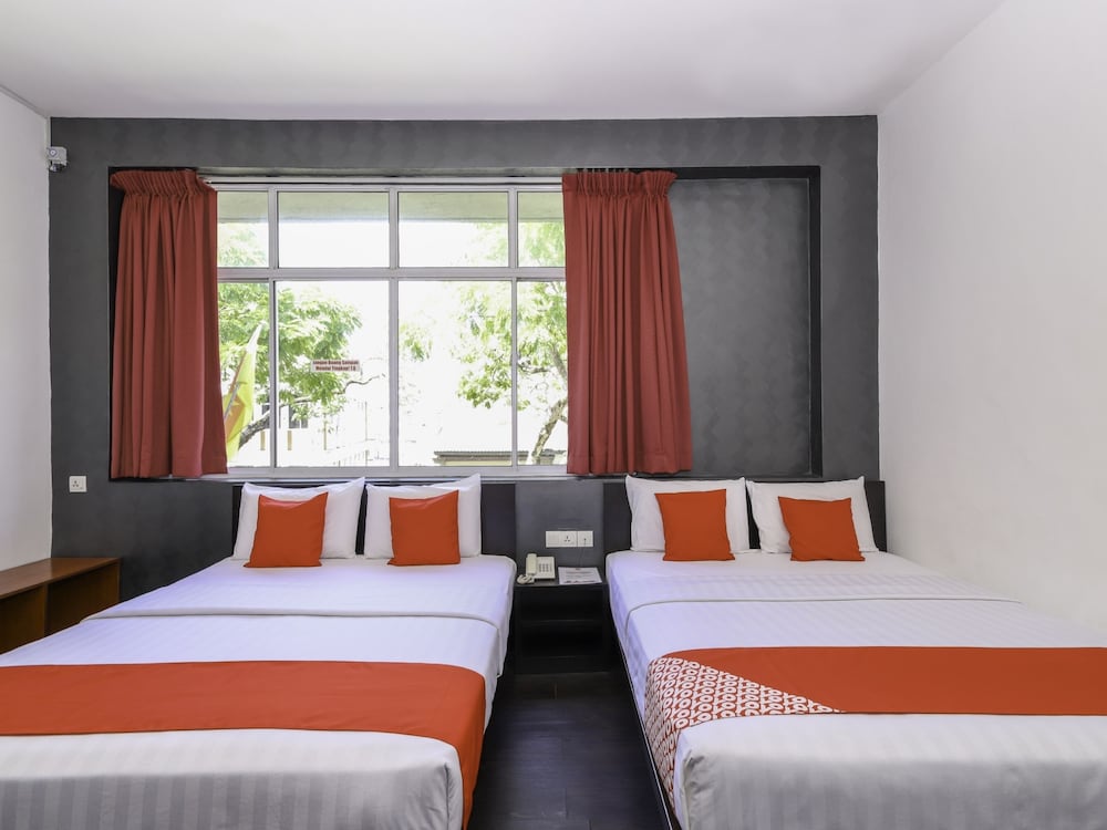 Tai Pan Hotel - carbon neutral hotel in Kuching