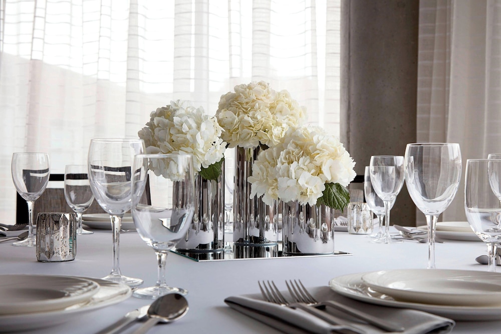 Ithaca Marriott Downtown on the Commons - photo 2