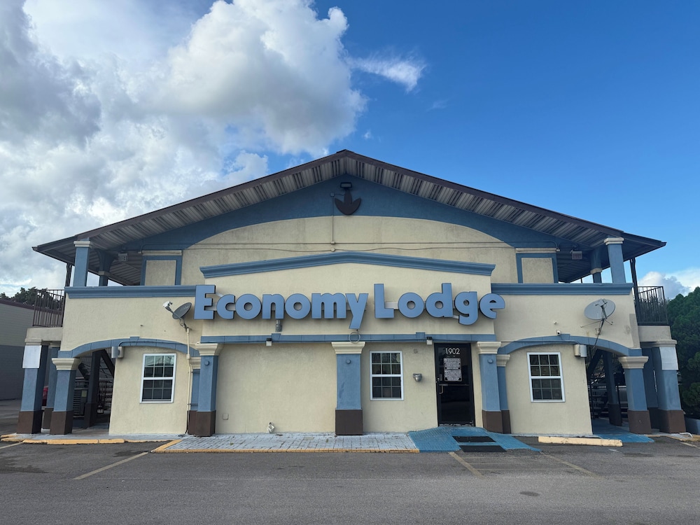 Economy Lodge by Hotel O Texas City - featured photo