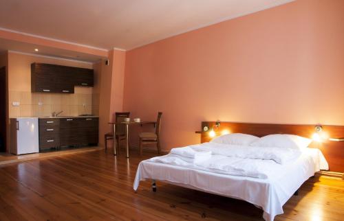 Kamienica Pod Piernikiem — 4-Star Luxury Hotel in Torun, Poland