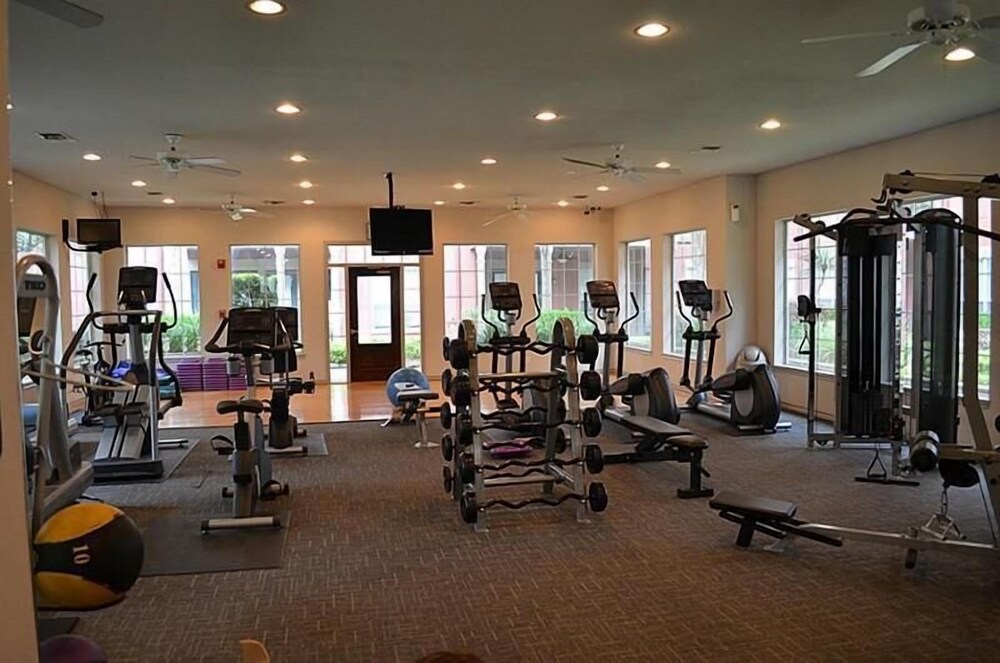 2400 McCue By Sterling Suites - photo 9