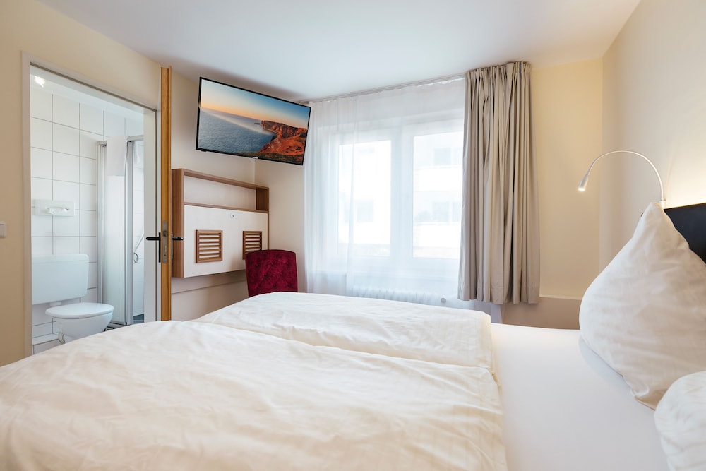 Hotel Helgolandia — Helgoland — photo 3
