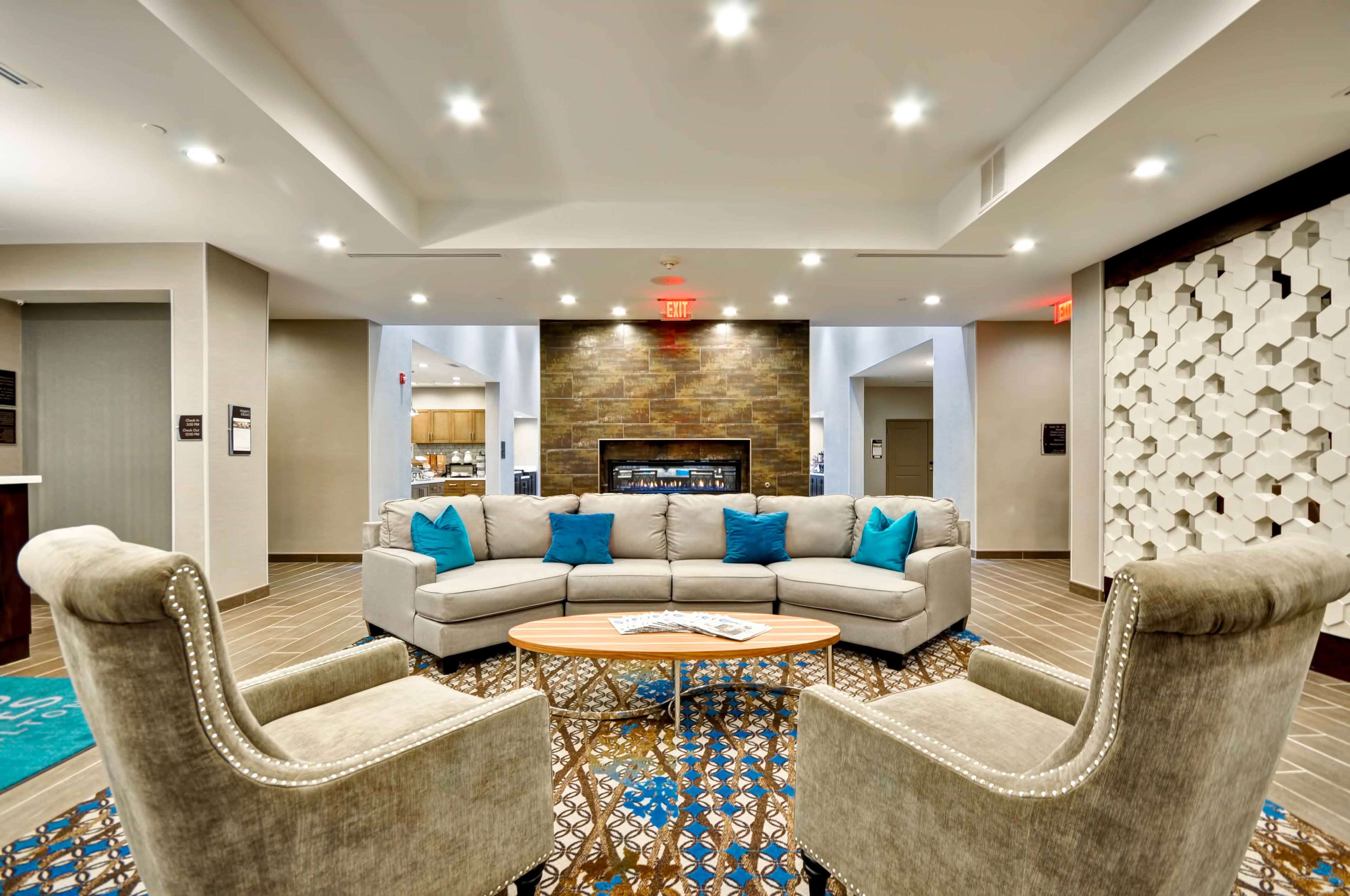Homewood Suites by Hilton Cincinnati West Chester - photo 12