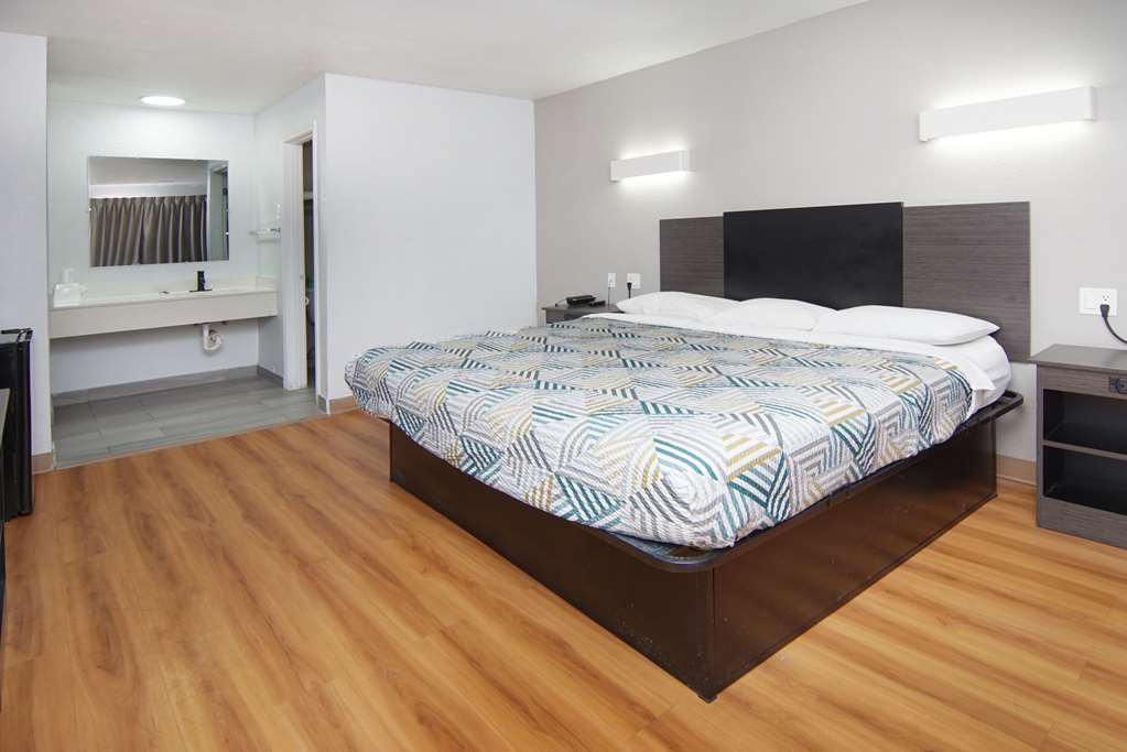 Motel 6 Red Oak TX Dallas - photo 16
